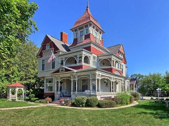 Grand Victorian B&B Inn Bellaire Bagian luar foto