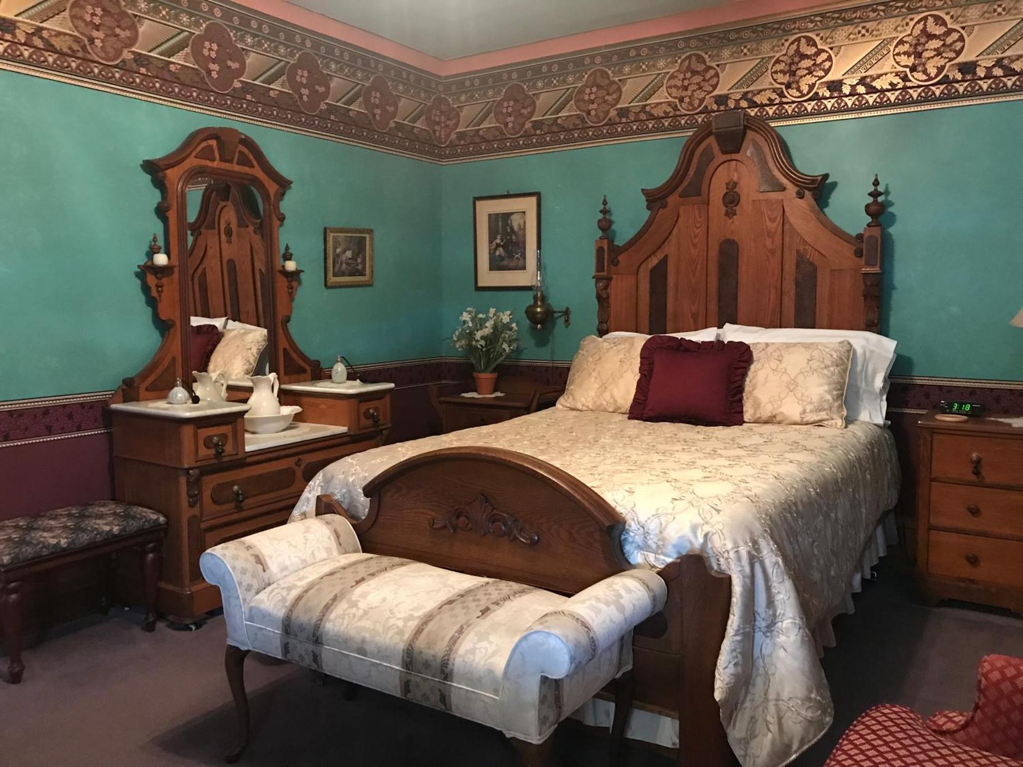 Grand Victorian B&B Inn Bellaire Ruang foto
